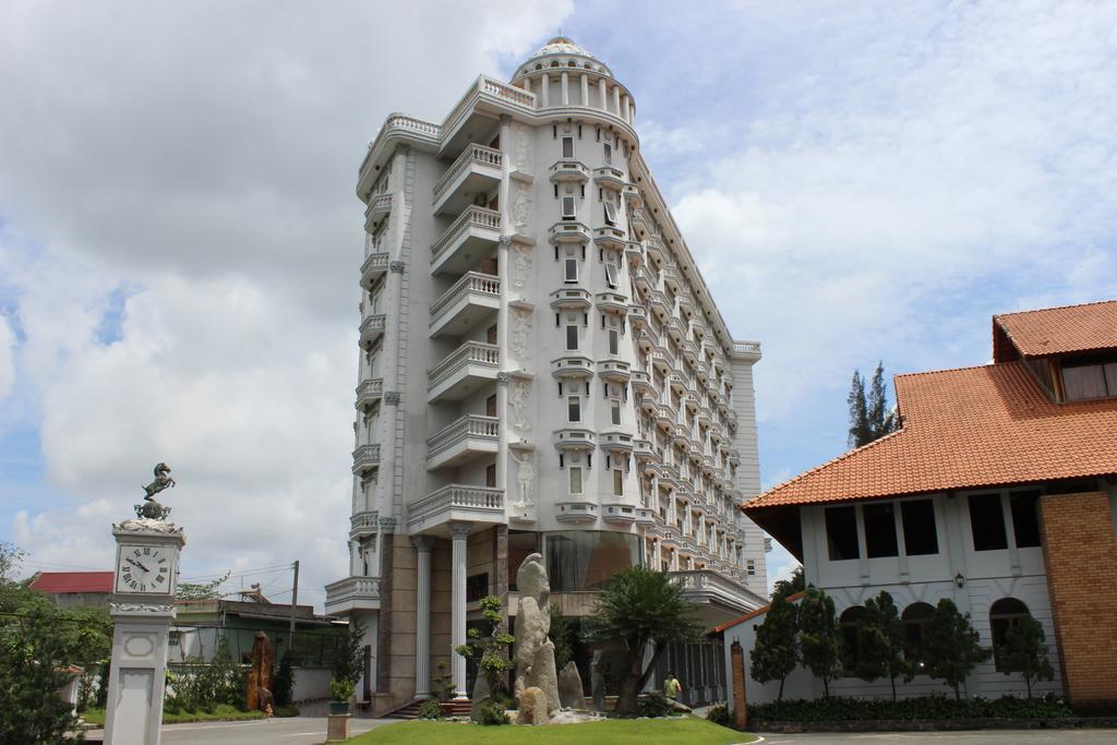 Saigon Park Resort Thuan An Exterior photo